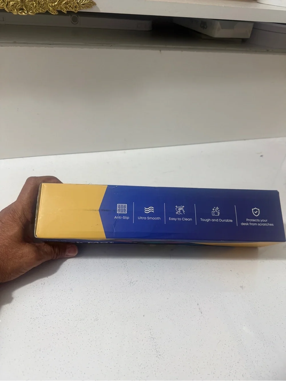 surface fits keyboard, mouse, and desk items Smooth lycra surface enables precis